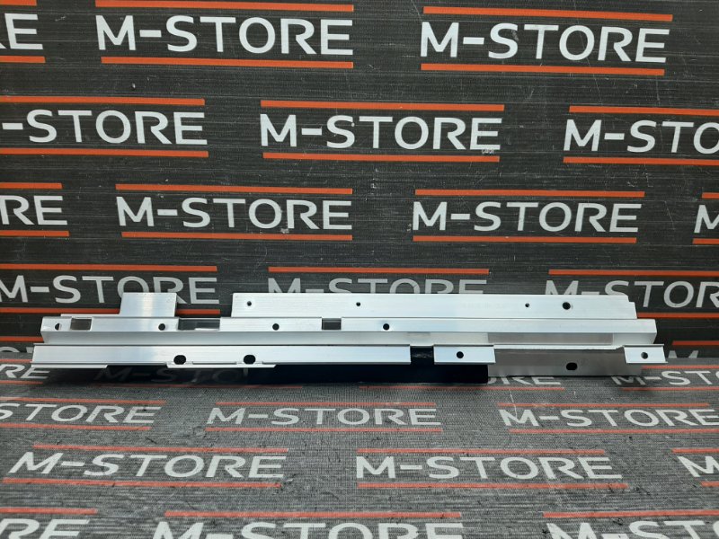 кронштейн направляющей шторки багажника, 340 рублей, Красноярск