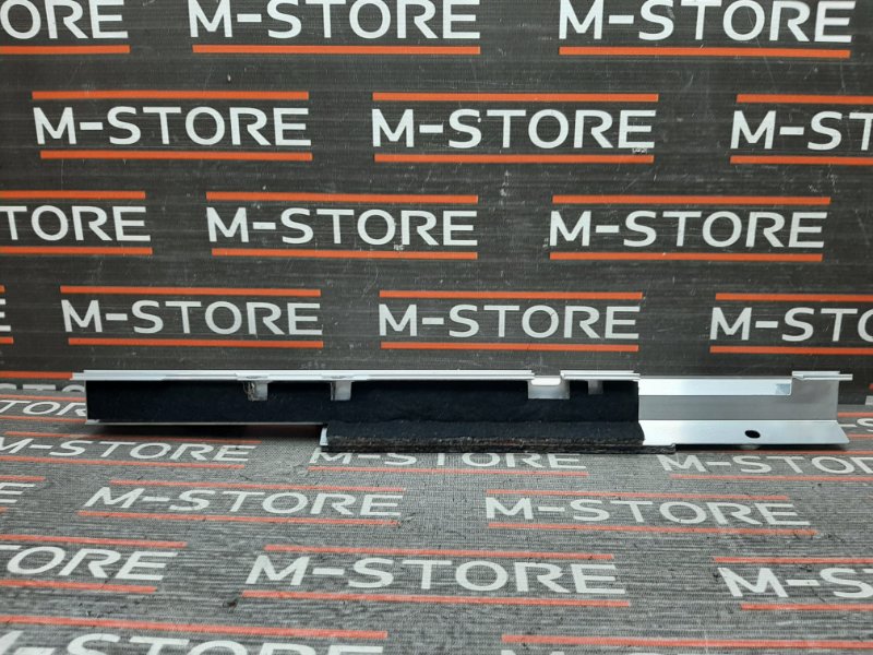 кронштейн направляющей шторки багажника, 340 рублей, Красноярск