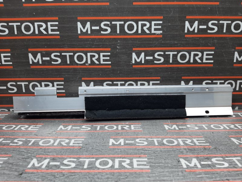 кронштейн направляющей шторки багажника, 340 рублей, Красноярск