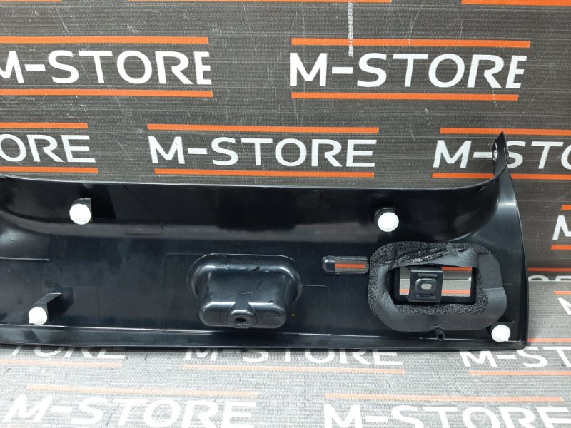 обшивка двери багажника, 350 рублей, Красноярск