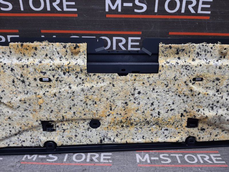 обшивка двери багажника, 350 рублей, Красноярск