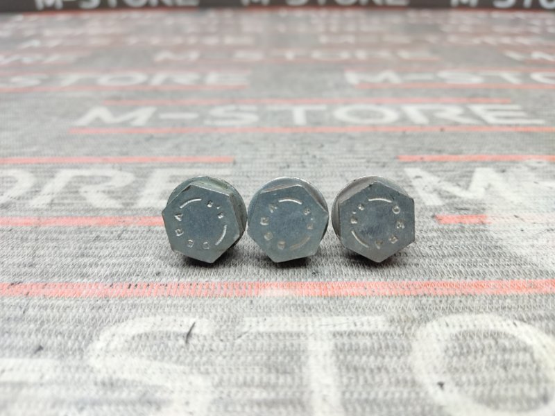 болт гидротрансформатора, 300 рублей, Красноярск