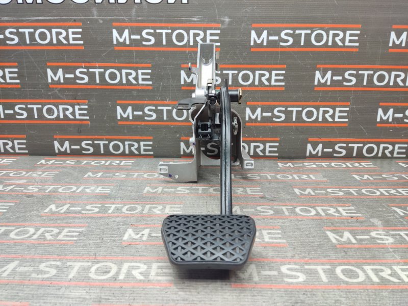 педаль тормоза, 480 рублей, Красноярск