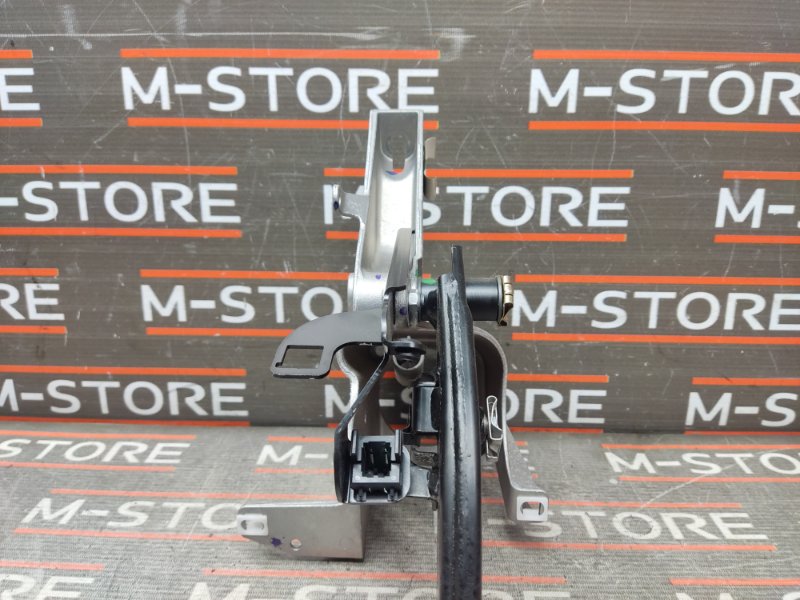 педаль тормоза, 480 рублей, Красноярск