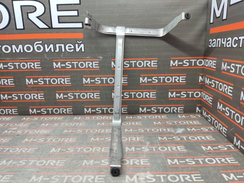 Крепление топливного бака, 300 рублей, Красноярск