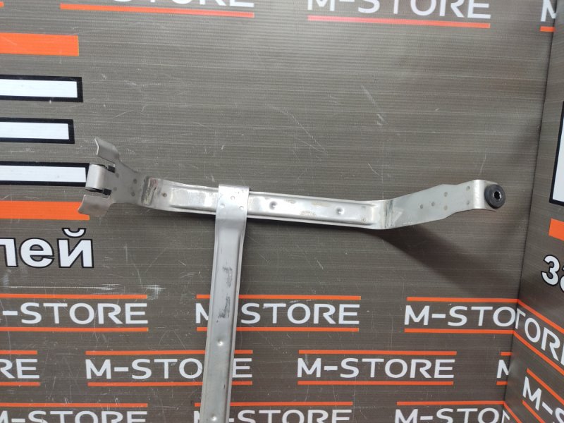 Крепление топливного бака, 300 рублей, Красноярск