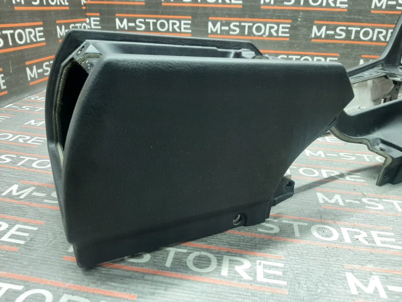 Консоль между сидений, 670 рублей, Красноярск