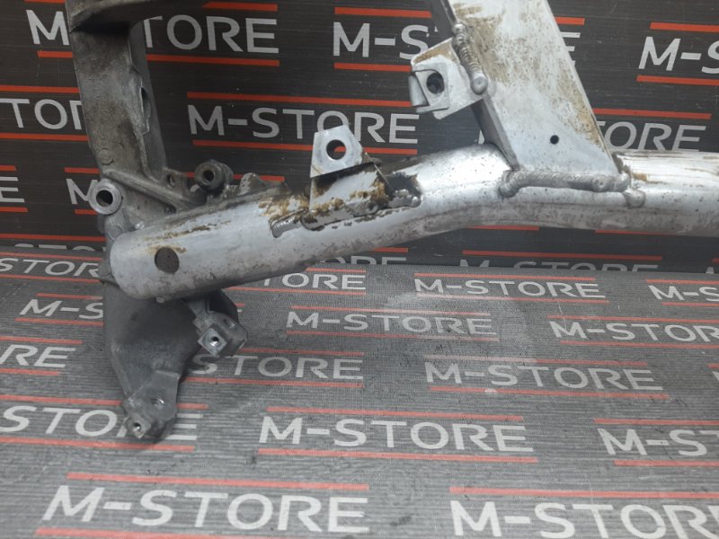 Балка поперечная (подрамник), 1400 рублей, Красноярск