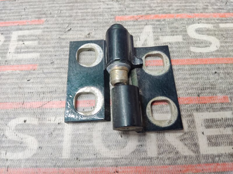 петля двери, 350 рублей, Красноярск