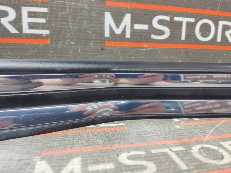 Накладка на порог салона, 350 рублей, Красноярск