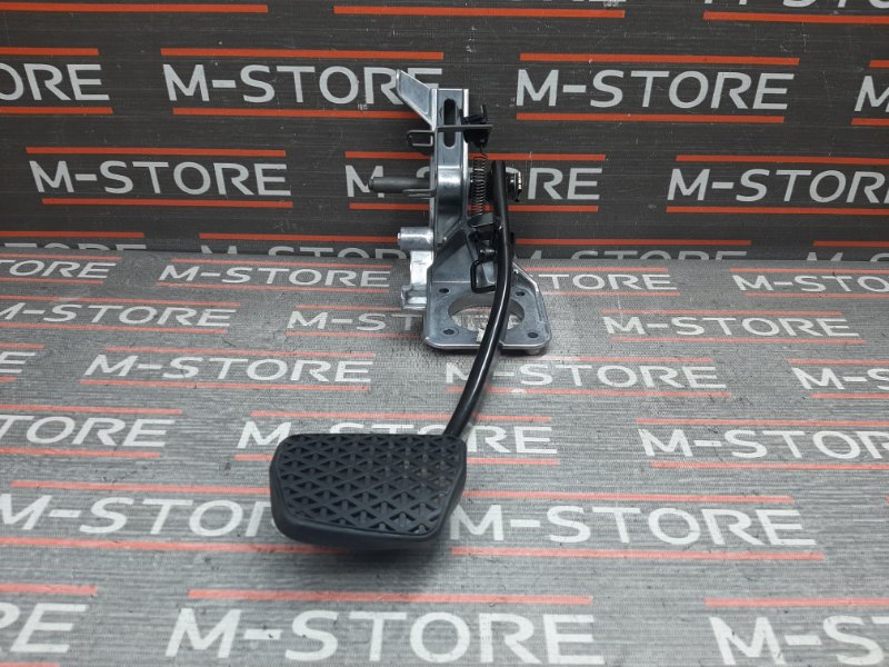 педаль тормоза, 350 рублей, Красноярск