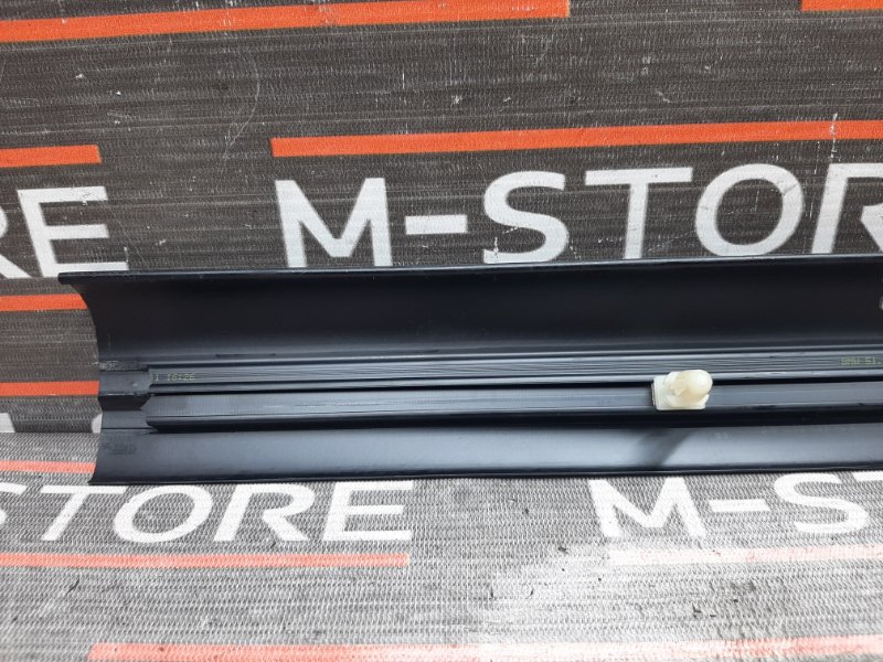 Накладка на порог салона, 300 рублей, Красноярск