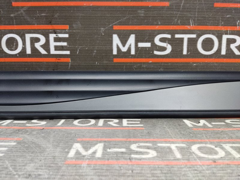 Накладка на порог салона, 350 рублей, Красноярск