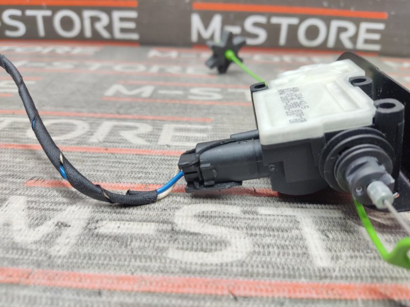 Замок лючка бензобака, 950 рублей, Красноярск