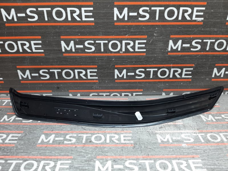 Накладка на порог салона, 350 рублей, Красноярск