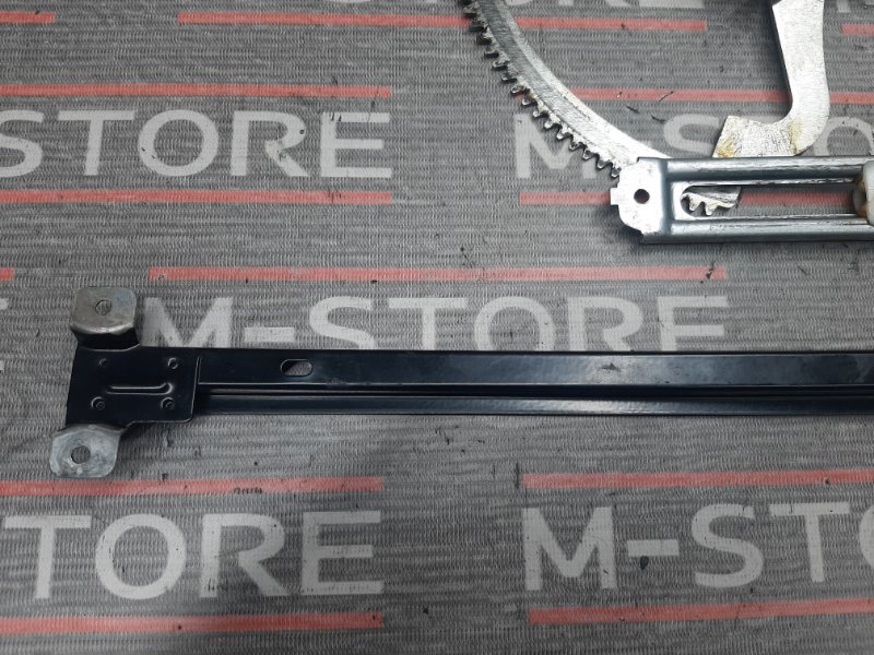 стеклоподъемник, 930 рублей, Красноярск