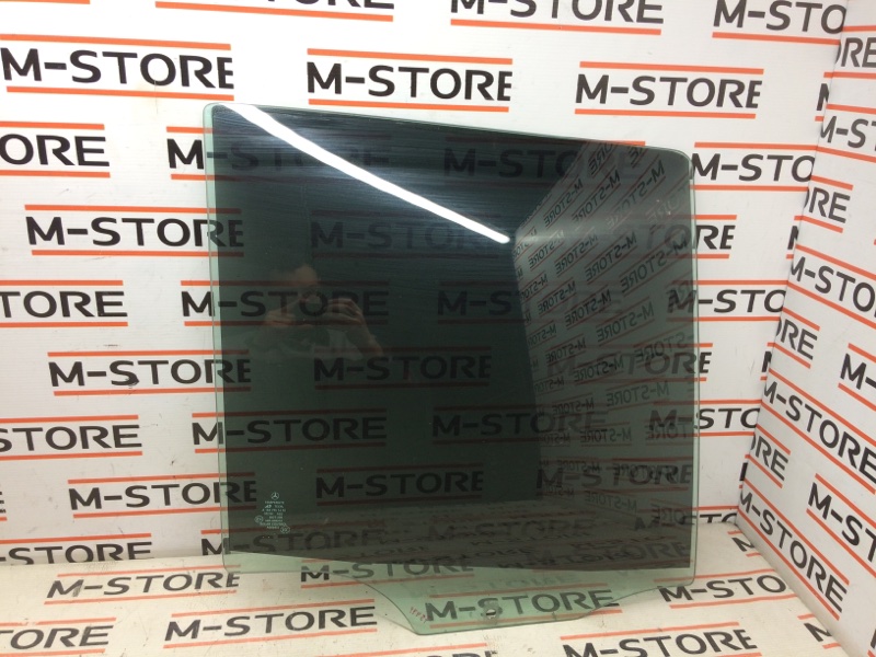 Стекло боковое, 700 рублей, Красноярск