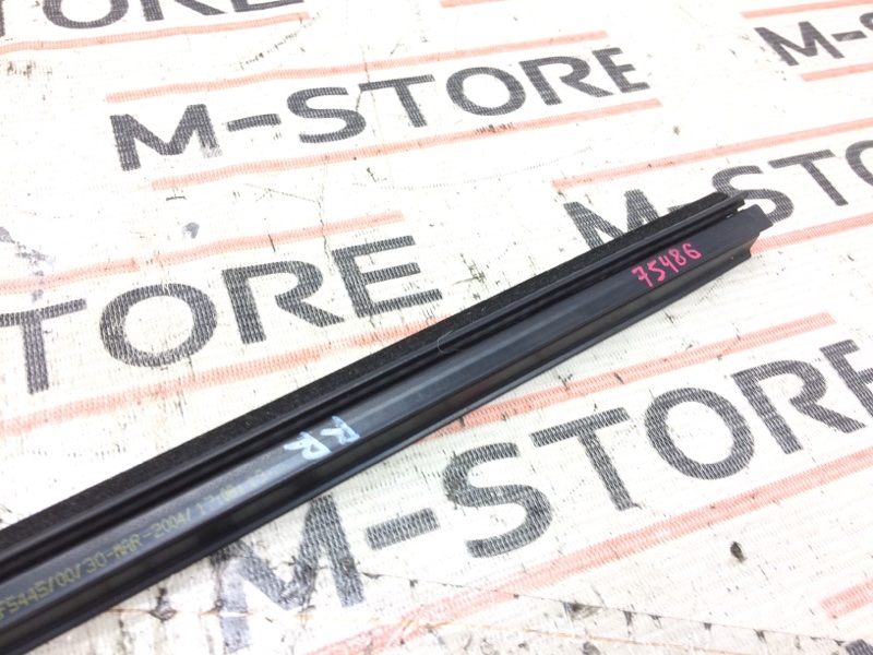 уплотнитель стекла двери, 340 рублей, Красноярск