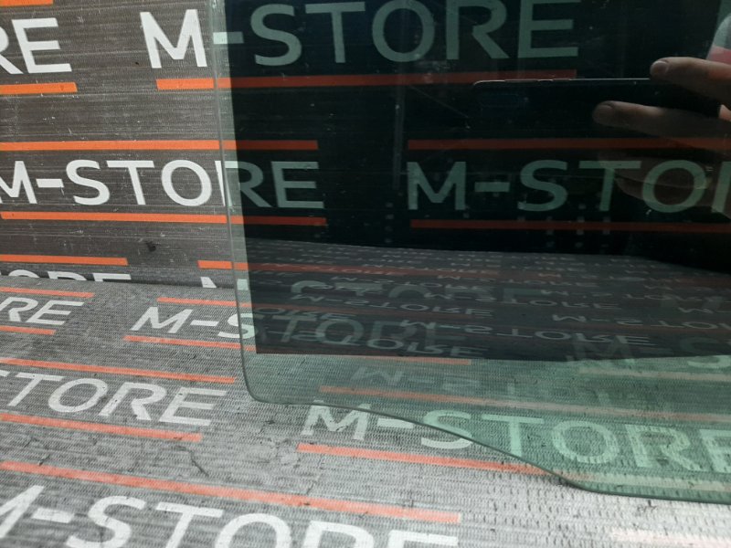 Стекло боковое, 700 рублей, Красноярск