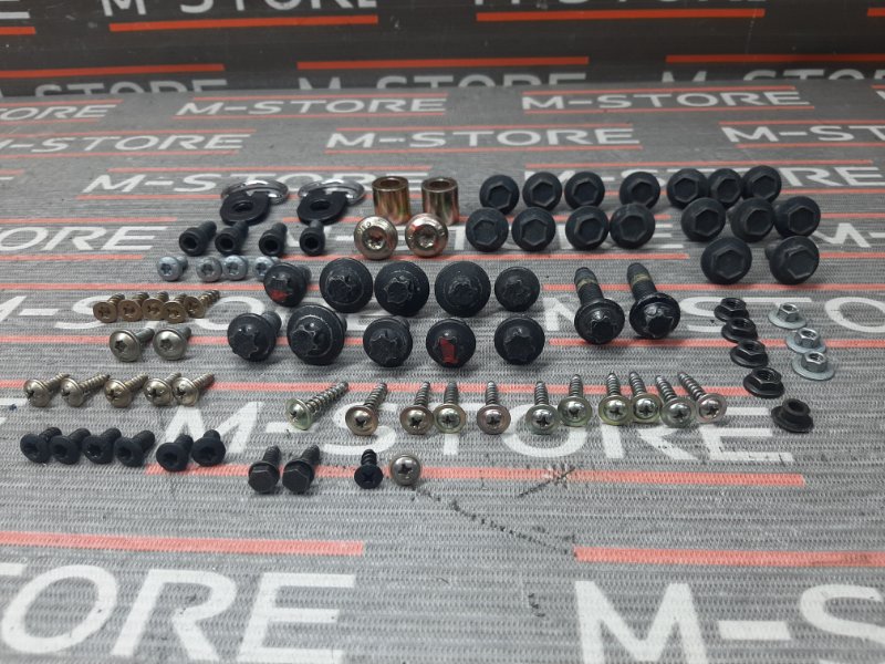 болты и гайки, 930 рублей, Красноярск