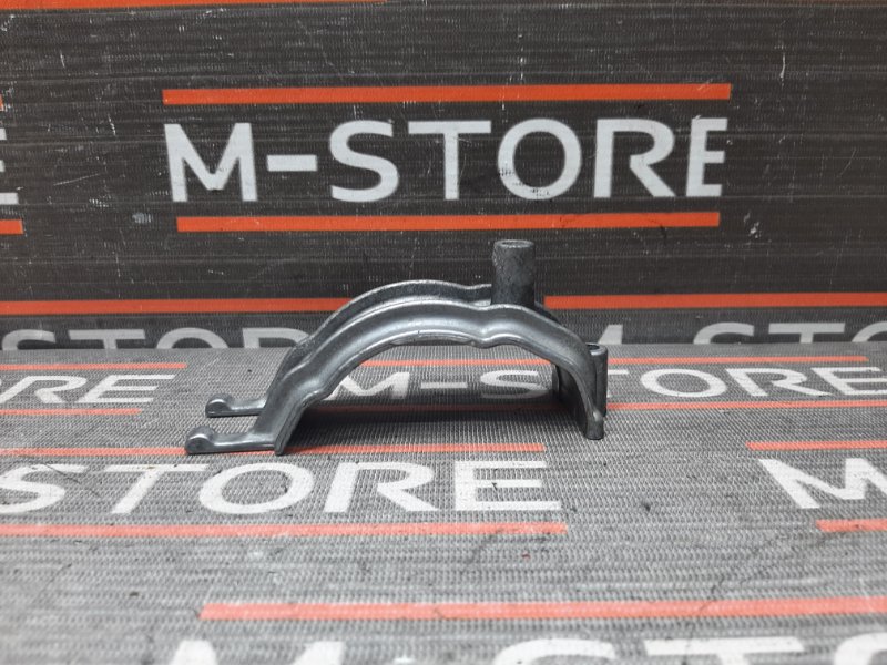 кронштейн насоса продувки катализатора, 200 рублей, Красноярск