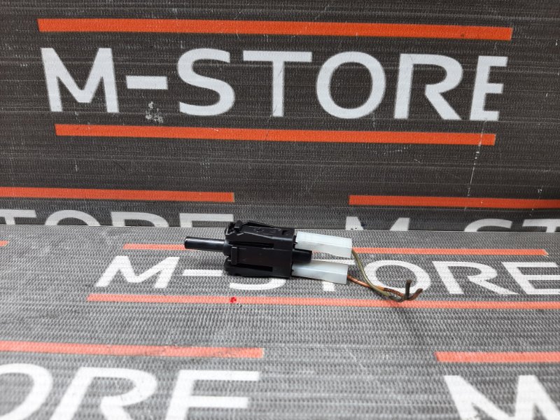 Концевик стояночного тормоза, 200 рублей, Красноярск