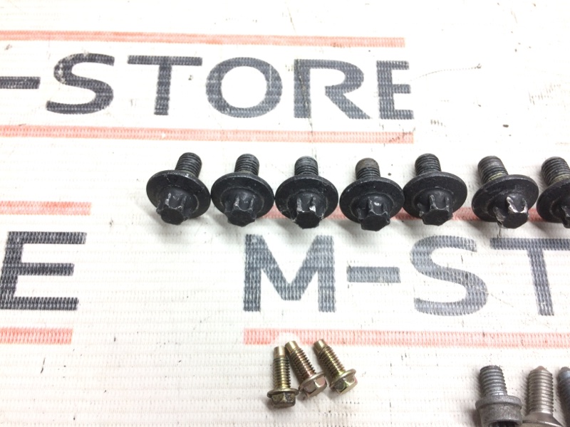 Болты и гайки салона, 340 рублей, Красноярск