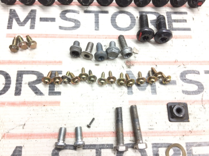 Болты и гайки салона, 340 рублей, Красноярск