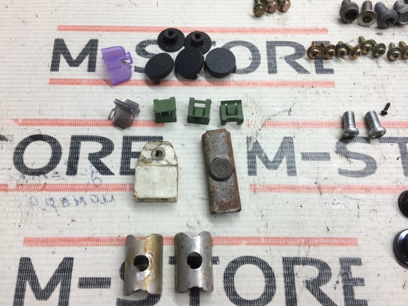 Болты и гайки салона, 340 рублей, Красноярск