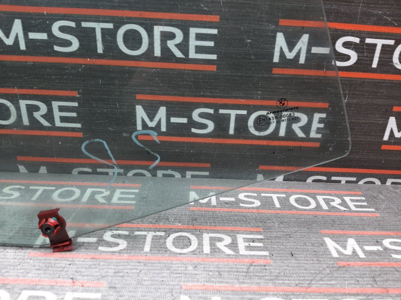 Стекло боковое, 300 рублей, Красноярск