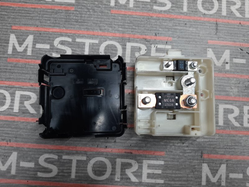 блок предохранителей, 400 рублей, Красноярск