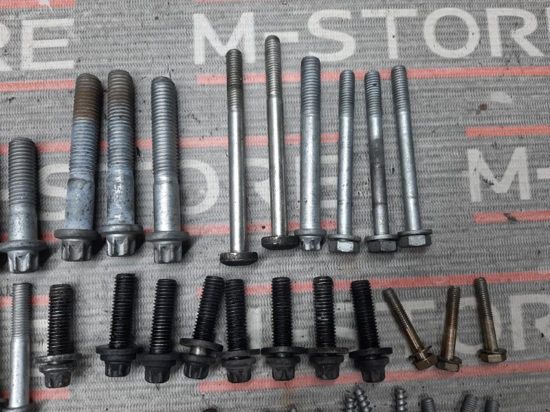 Болты и гайки ДВС, 930 рублей, Красноярск