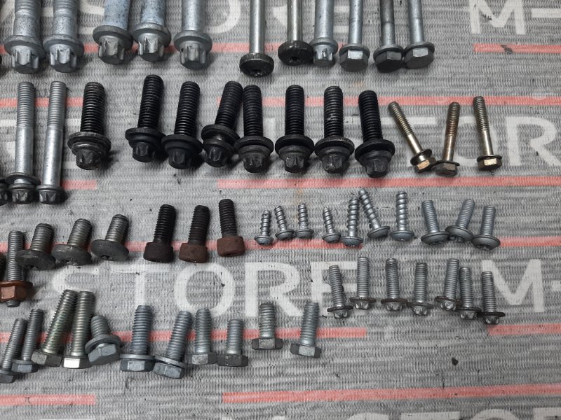 Болты и гайки ДВС, 930 рублей, Красноярск