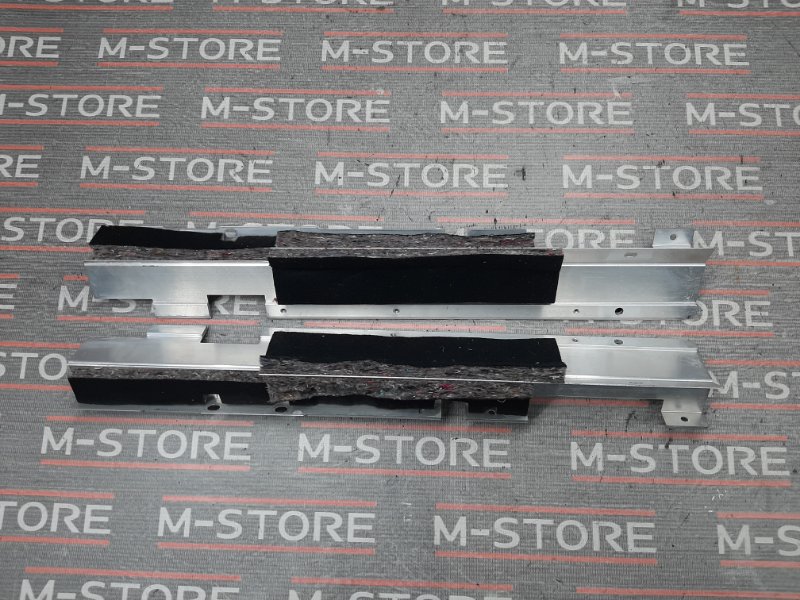 кронштейн направляющей шторки багажника, 630 рублей, Красноярск