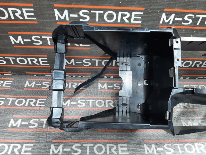 Консоль между сидений, 300 рублей, Красноярск