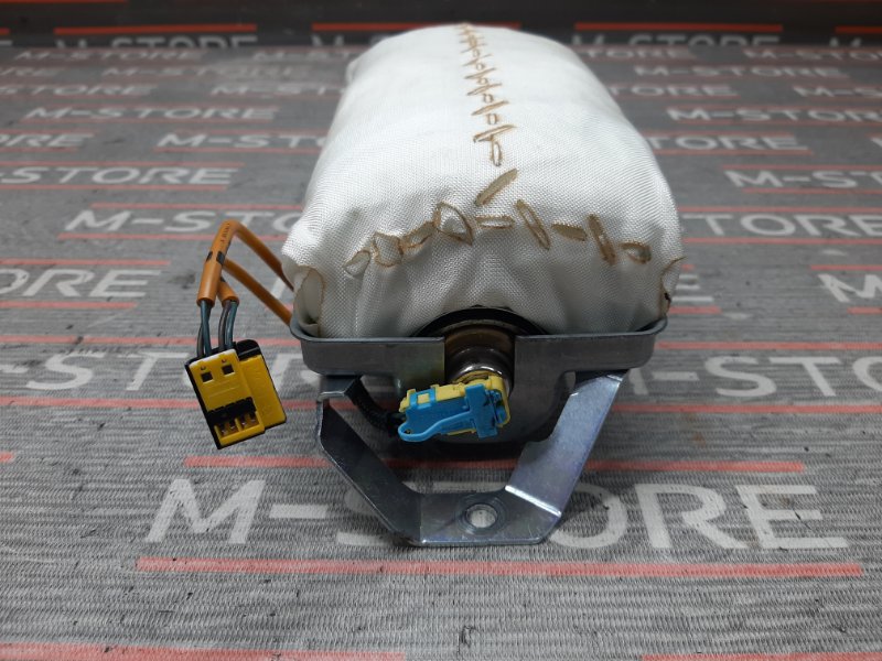 Подушка безопасности пассажирская, 630 рублей, Красноярск