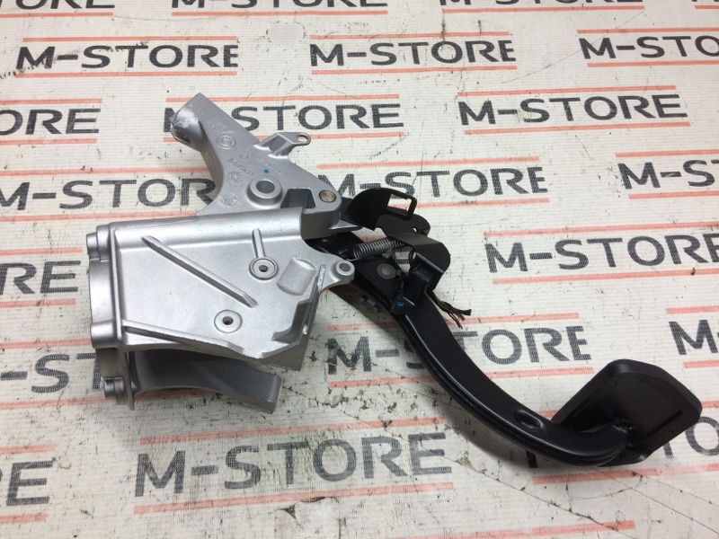 педаль тормоза, 480 рублей, Красноярск