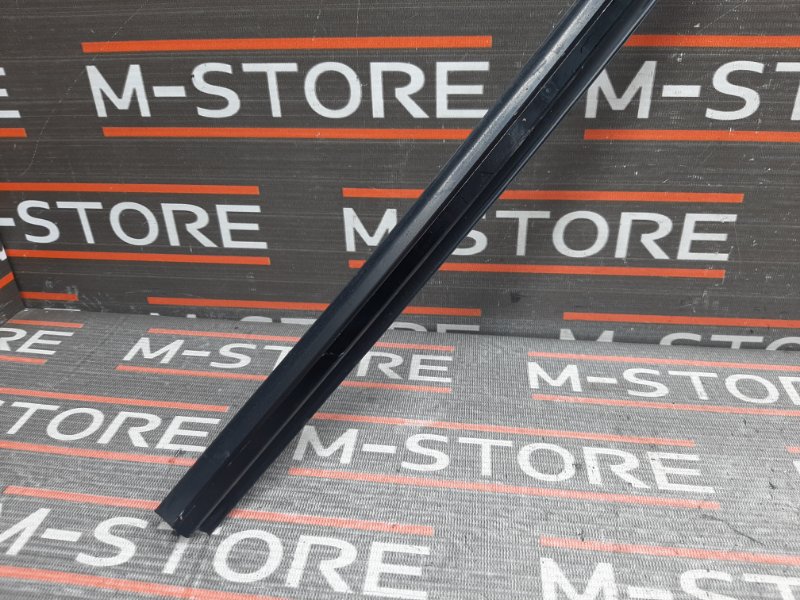 Молдинг заднего стекла, 670 рублей, Красноярск