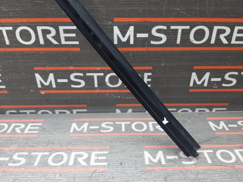 Молдинг заднего стекла, 670 рублей, Красноярск