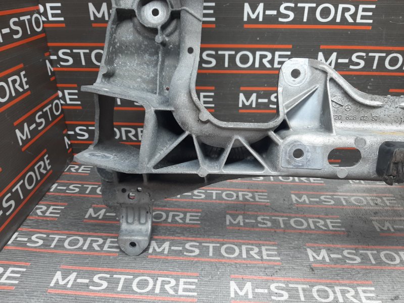 Балка поперечная (подрамник), 1300 рублей, Красноярск