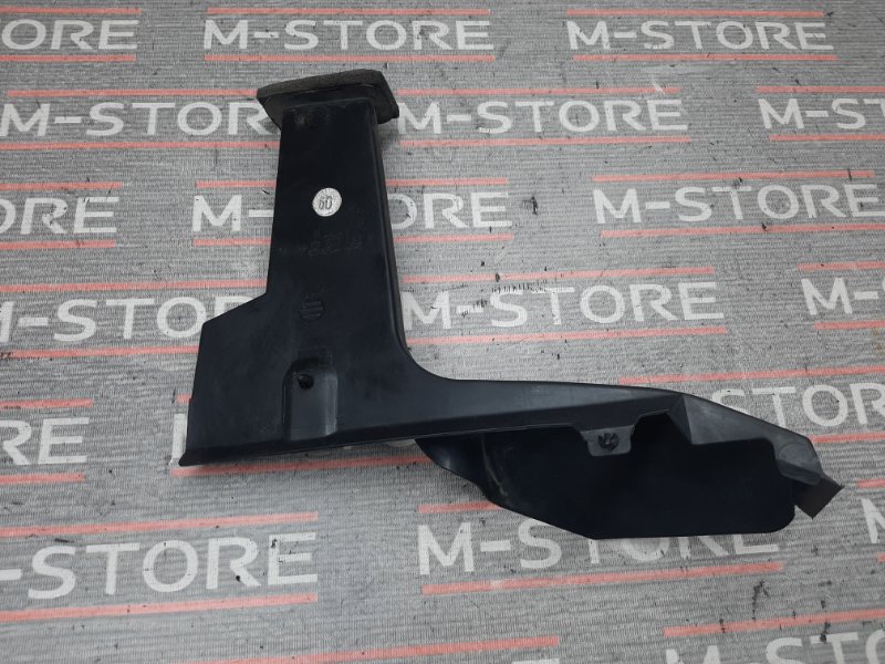 Водосток лобового стекла, 340 рублей, Красноярск