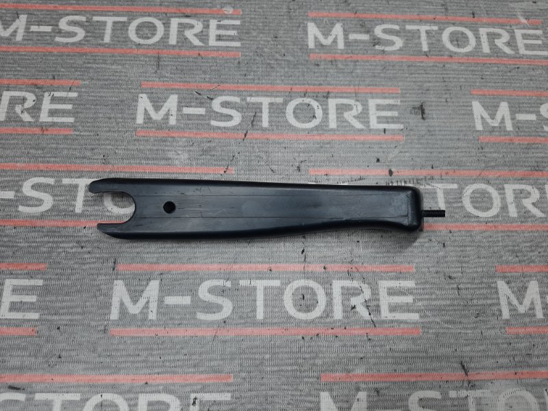 Кронштейн главного тормозного цилиндра, 300 рублей, Красноярск