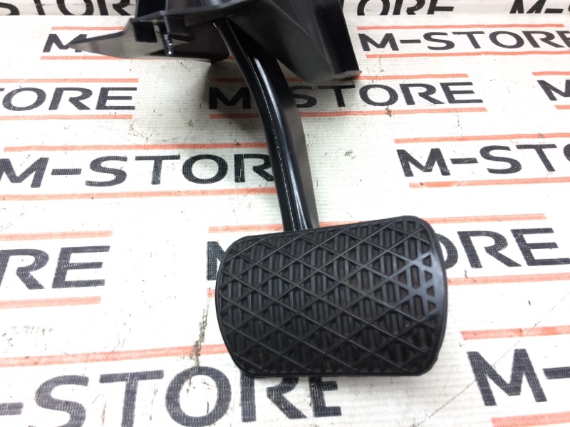 педаль тормоза, 670 рублей, Красноярск