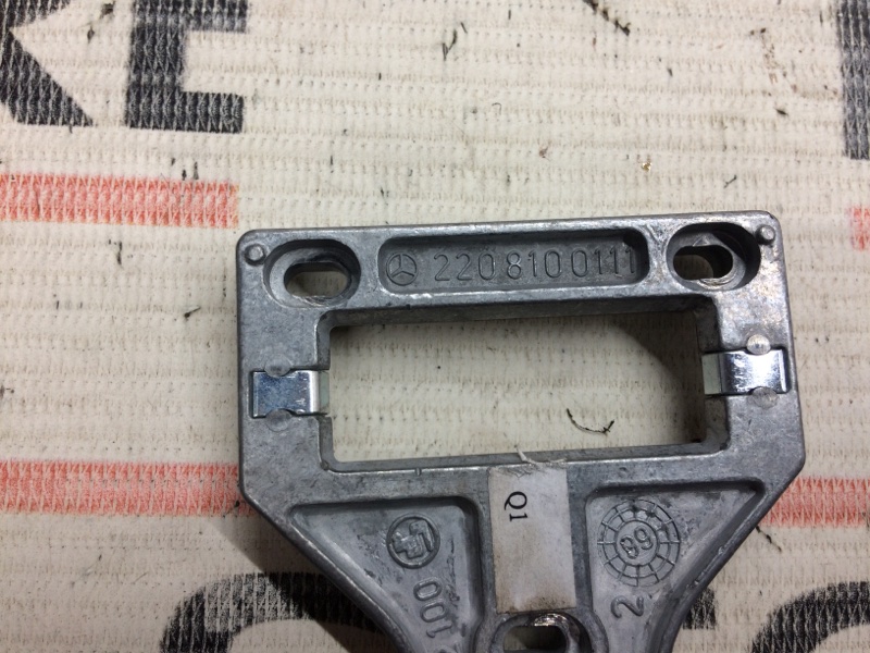 Кронштейн зеркала салона, 300 рублей, Красноярск