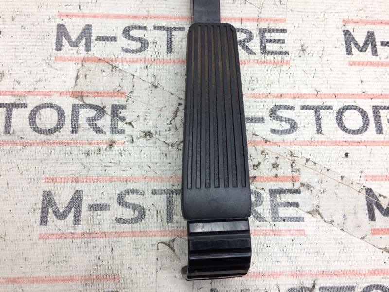 педаль газа, 980 рублей, Красноярск