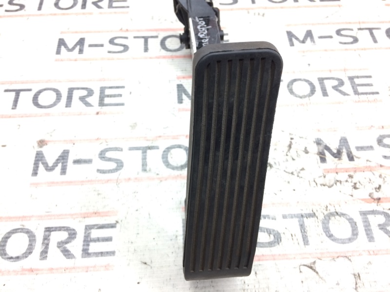 педаль газа, 980 рублей, Красноярск