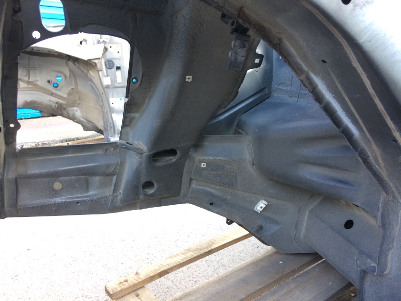 Четверть кузова, 4440 рублей, Красноярск