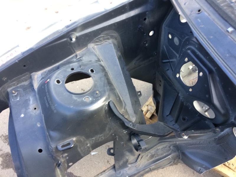 Четверть кузова, 4440 рублей, Красноярск