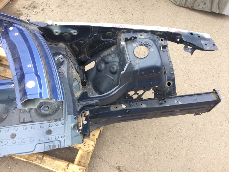 Четверть кузова, 6340 рублей, Красноярск