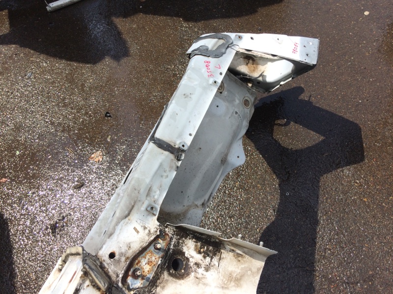 Четверть кузова, 8230 рублей, Красноярск